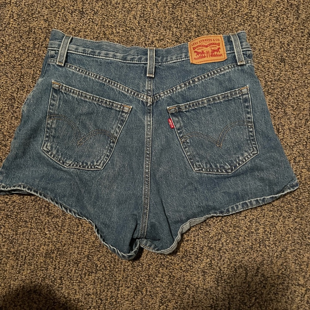 Levi shorts